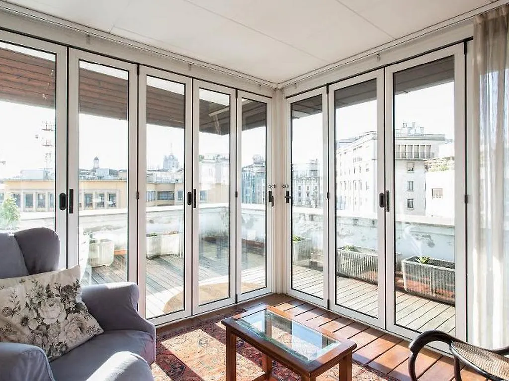 Guesthost - Porta Vittoria Central Apartment Milan 0*,